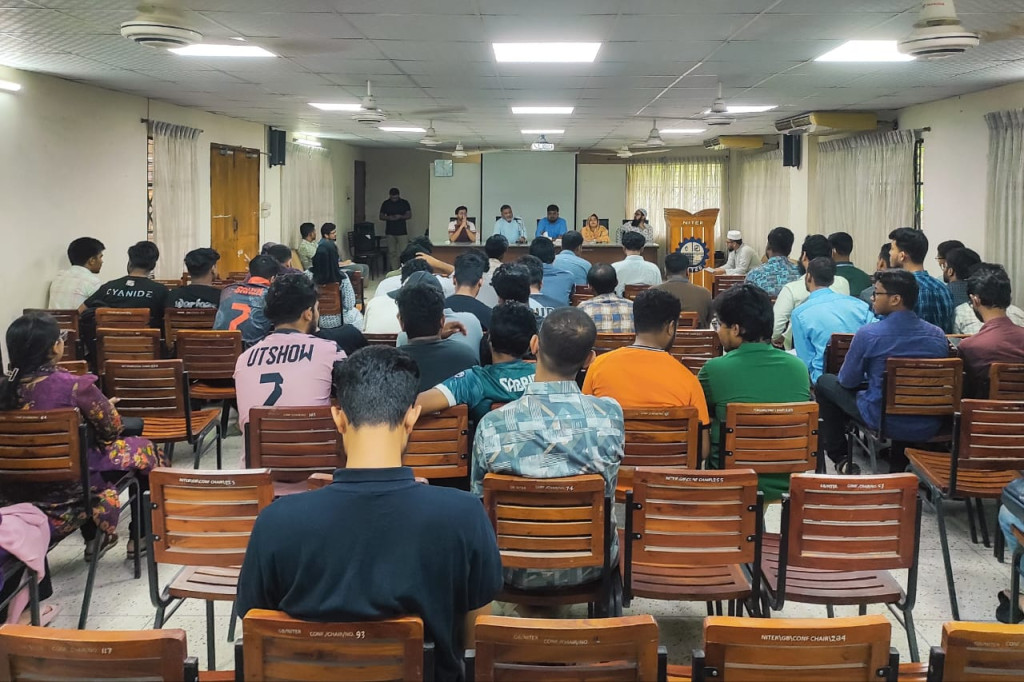 নিটারে পরিচালকের সাথে শিক্ষার্থীদের নানা সমস্যা-সংকটের বিষয়ে মতবিনিময় সভা অনুষ্ঠিত