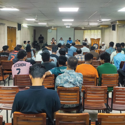 নিটারে পরিচালকের সাথে শিক্ষার্থীদের নানা সমস্যা-সংকটের বিষয়ে মতবিনিময় সভা অনুষ্ঠিত