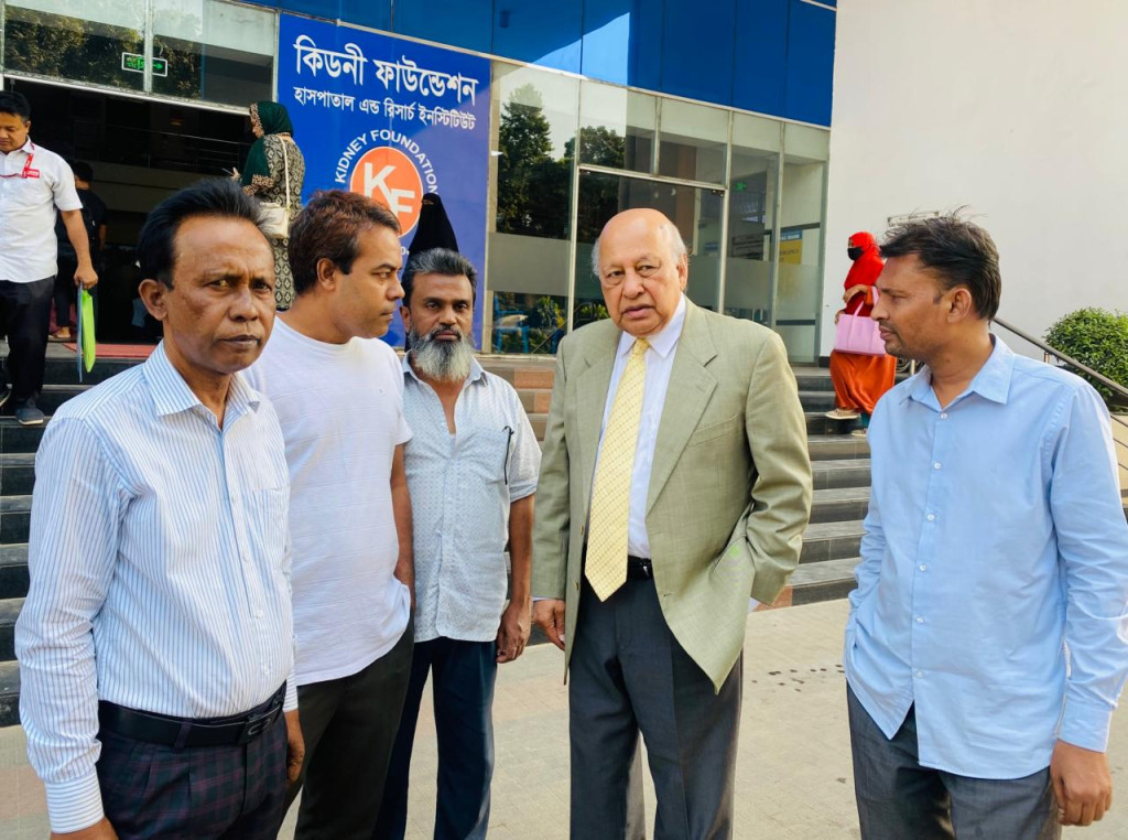 আরবি ইসলামি বিশ্ব বিদ্যালয়ের উপাচার্য সমীপে ইসলামি শিক্ষা উন্নয়ন বাংলাদেশের ৩১ দফা সুপারিশ মালা প্রধান