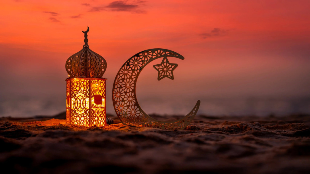 এ বছর প্রায় ১৮ ঘণ্টা রোজা রাখবেন যে দেশের মুসল্লিরা