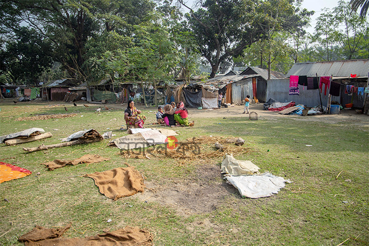 সংসদ নির্বাচন: নড়াইলের কুড়িডোব বস্তিবাসীর ভাবনা!
