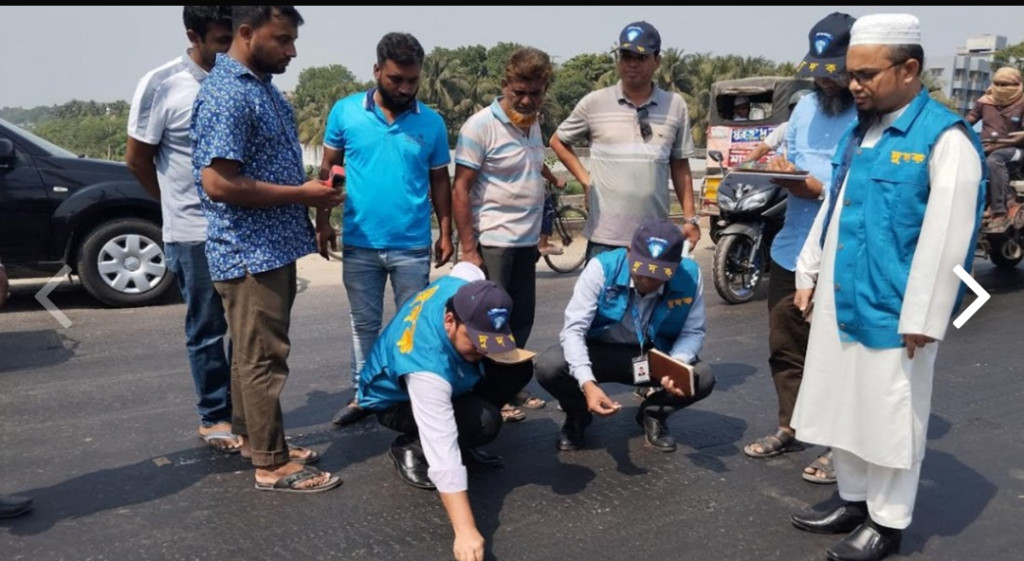 কেন গলে যাচ্ছে রাস্তার বিটুমিন, দেখে দুদক বললো ‘নিম্নমানের কাজ’