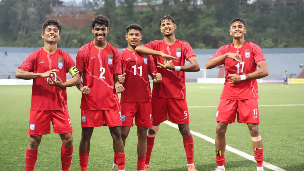 সাফের ফাইনালে ভারতের মুখোমুখি বাংলাদেশ