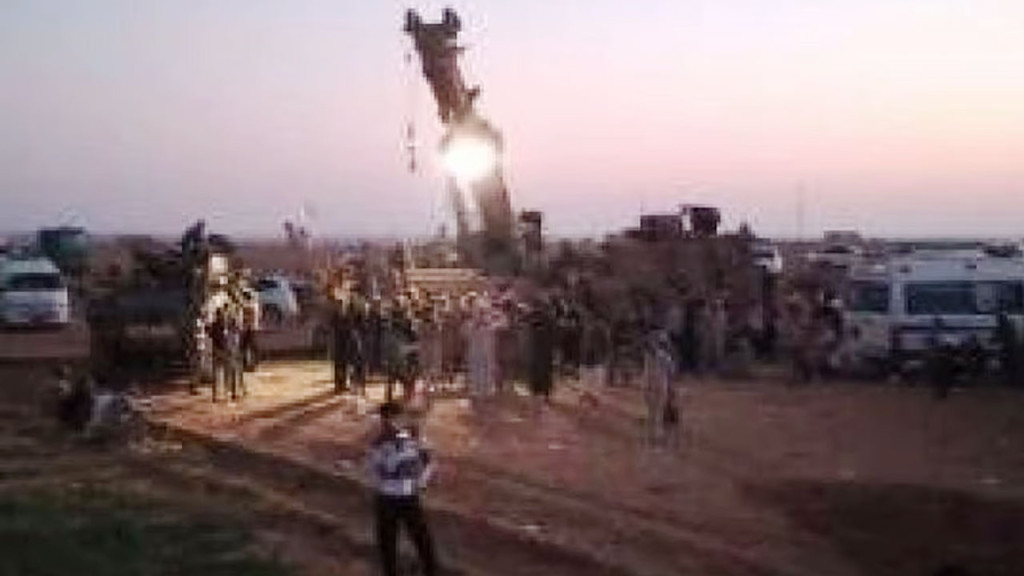 সিরিয়ায় গভীর কূপে ১৬ ঘণ্টা আটকে থাকার পর উদ্ধার শিশু