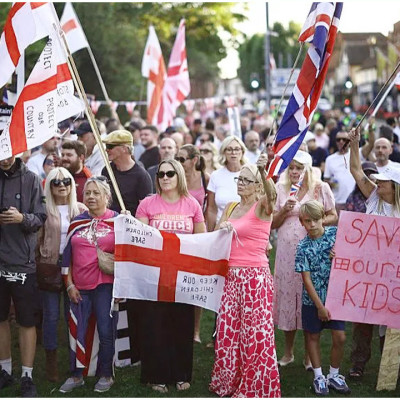 ব্রিটেনে আশ্রয়প্রার্থীদের হোটেলে রাখা নিয়ে আদালতের বড় সিদ্ধান্ত