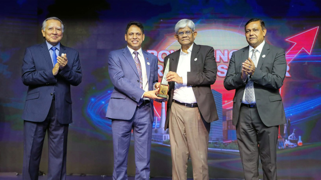 বছরের সেরা প্রতিষ্ঠানের সম্মাননা পেল ওয়ালটন