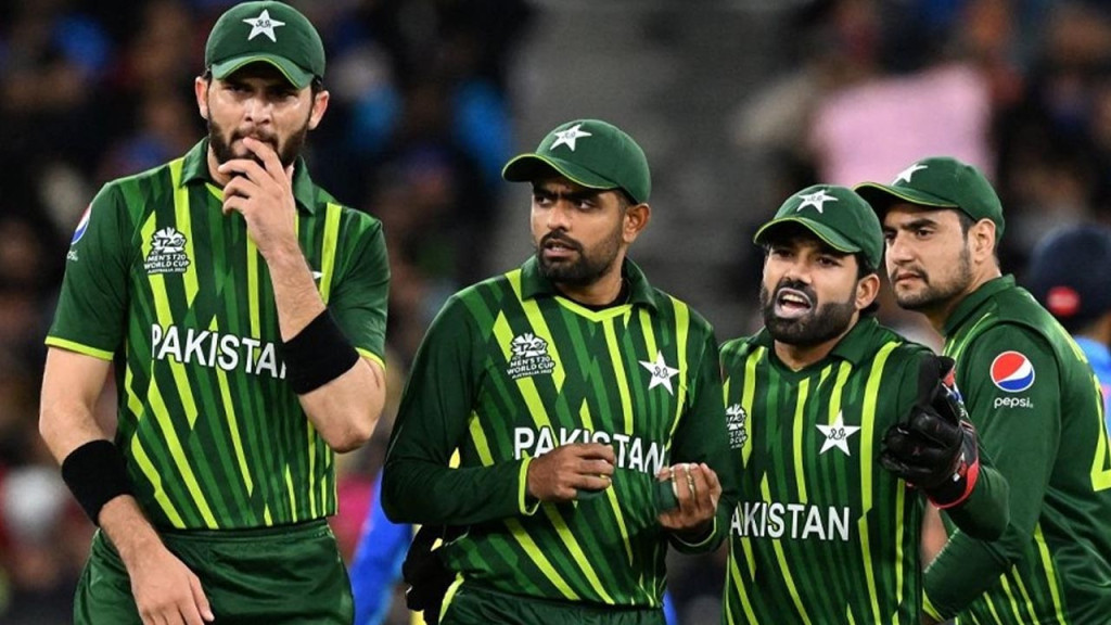 বাবর, রিজওয়ান ও শাহিনকে দুঃসংবাদ দিলো পিসিবি