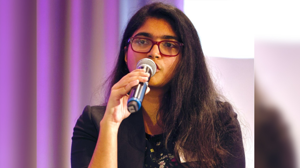 আমি ‘অতিথি পাখি’ নই, আপনাদের ঘরের মেয়ে : নির্বাচনী ইশতেহারে তাসনিম জারা