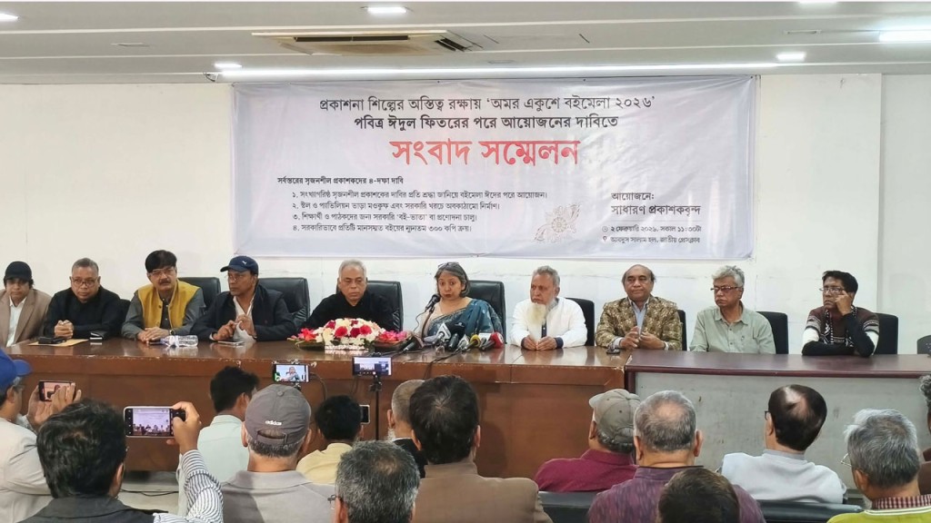 ভালো শুরুর পর ৫ রানের ব্যবধানে ৩ উইকেট হারাল বাংলাদেশ