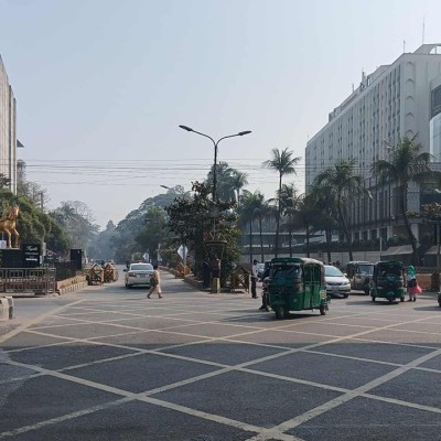 শাহবাগ-ইন্টারকন্টিনেন্টালে পুলিশের বাড়তি নিরাপত্তা