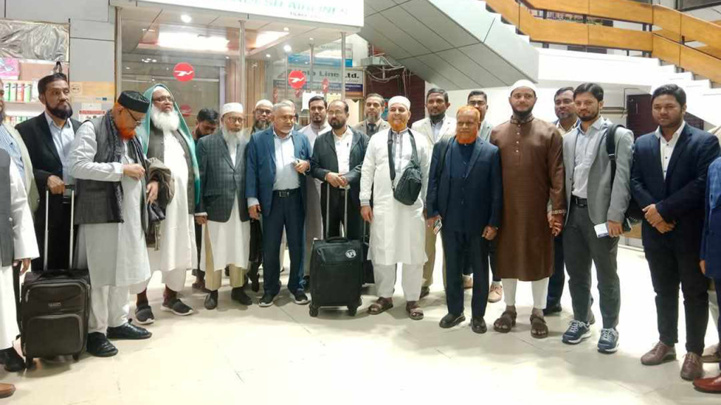 চীন সফরের উদ্দেশ্যে ঢাকা ত্যাগ করেছে জামায়াতের প্রতিনিধিদল