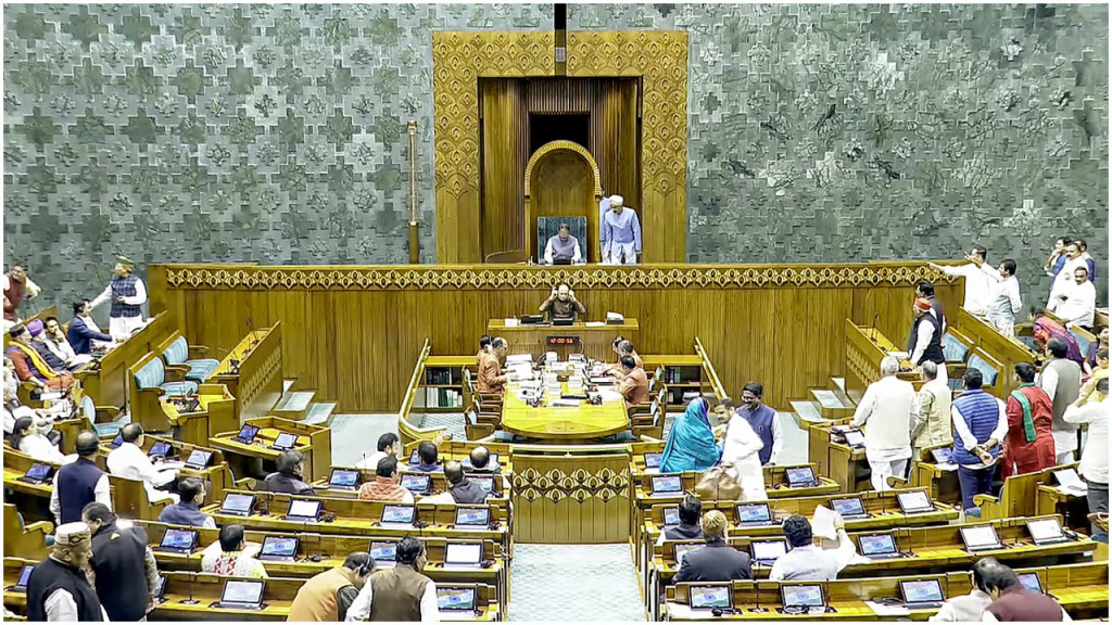 এবার বাংলাদেশে শান্তিরক্ষী পাঠাতে ভারতের লোকসভায় প্রস্তাব