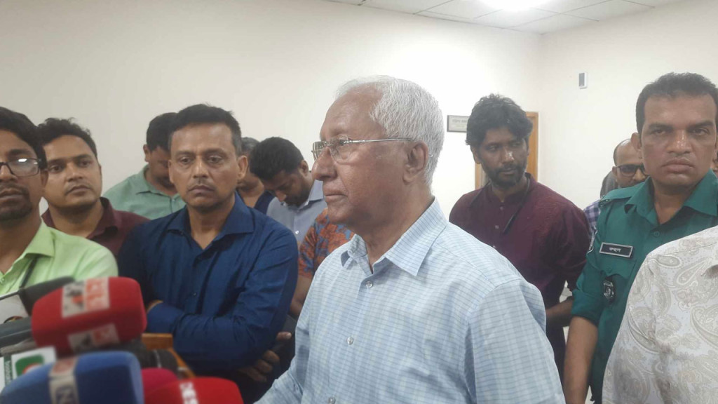 ইসির অধীনেই থাকা উচিত এনআইডি : ইসি সচিব