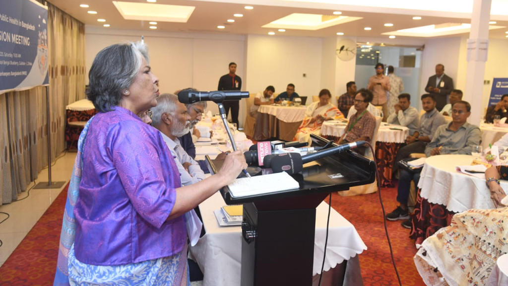 অন্তর্বর্তীকালীন সরকার কথায় নয়, কাজে বিশ্বাসী