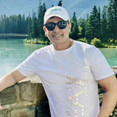 নারীভক্তের কাণ্ড দেখে অবাক জায়েদ খান