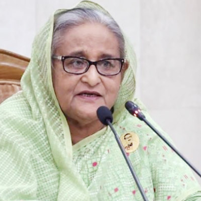 নারীবাদ নিয়ে নোরা ফাহেতির মন্তব্যে ক্ষুদ্ধ নেটিজেনরা