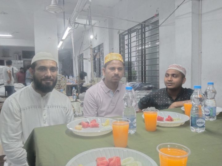 ডিভাইন এপারেলস এর ইফতার মাহফিল অনুষ্ঠিত