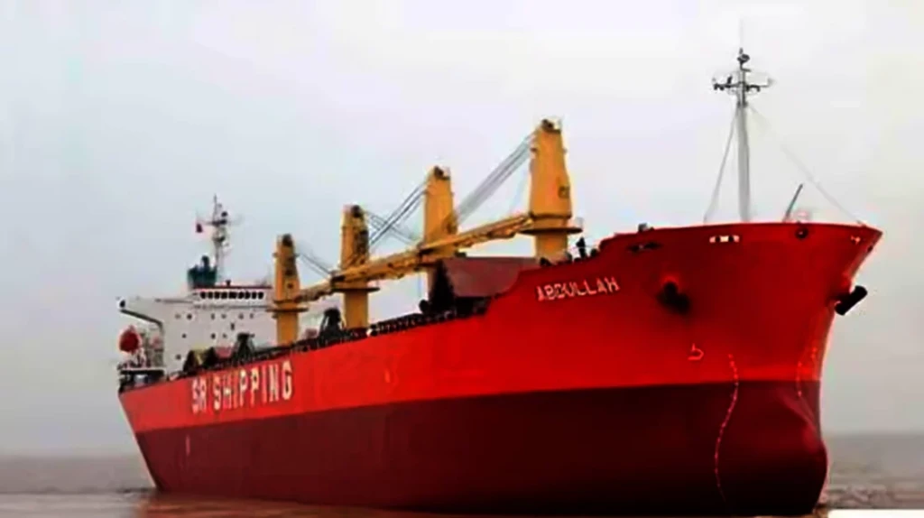 জিম্মি জাহাজে আছে ৬০ জলদস্যু, নাবিকরা সুস্থ