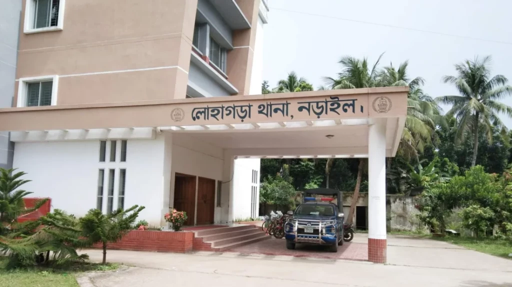 নড়াইলে কুপিয়ে বৃদ্ধের ডান হাত ও ডান পা বিচ্ছিন্ন