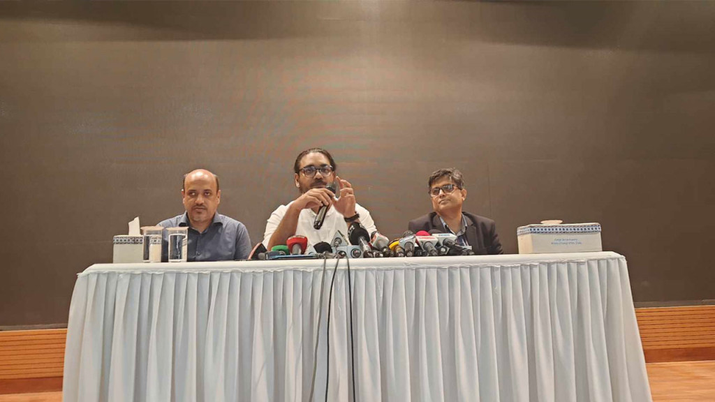 আছড়ে পড়ল ইরানের প্রেসিডেন্টকে বহনকারী হেলিকপ্টার