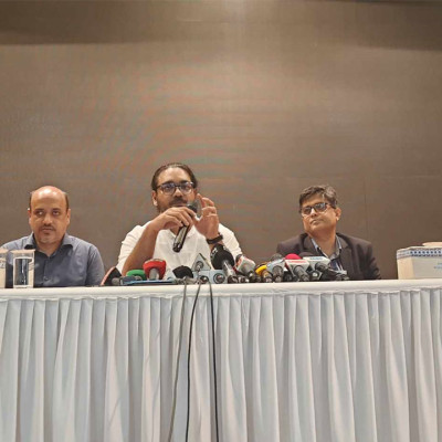 আছড়ে পড়ল ইরানের প্রেসিডেন্টকে বহনকারী হেলিকপ্টার