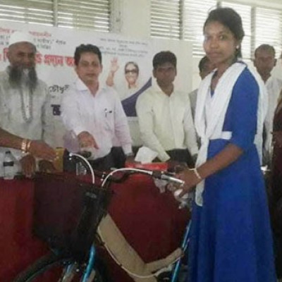 বাংলাদেশসহ ৩১ দেশকে রুশ মুদ্রায় লেনদেনের অনুমতি