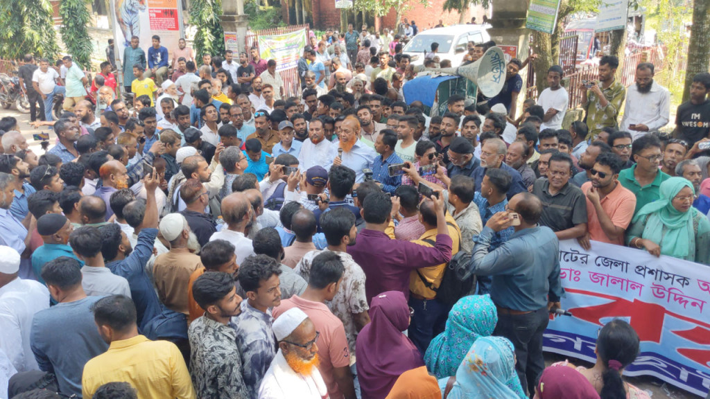 সন্তান চেয়েছি, অভিনেত্রী হয়ে জীবন একাকিত্বে কাটাতে চাইনি: প্রীতি