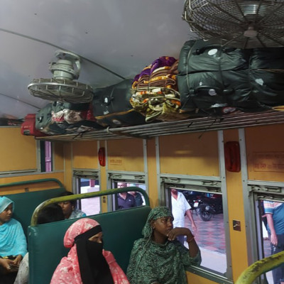 ভারতীয় চোরাই পণ্য পরিবহনে ব্যবহার হচ্ছে ‘মোংলা কমিউটার’ ট্রেন