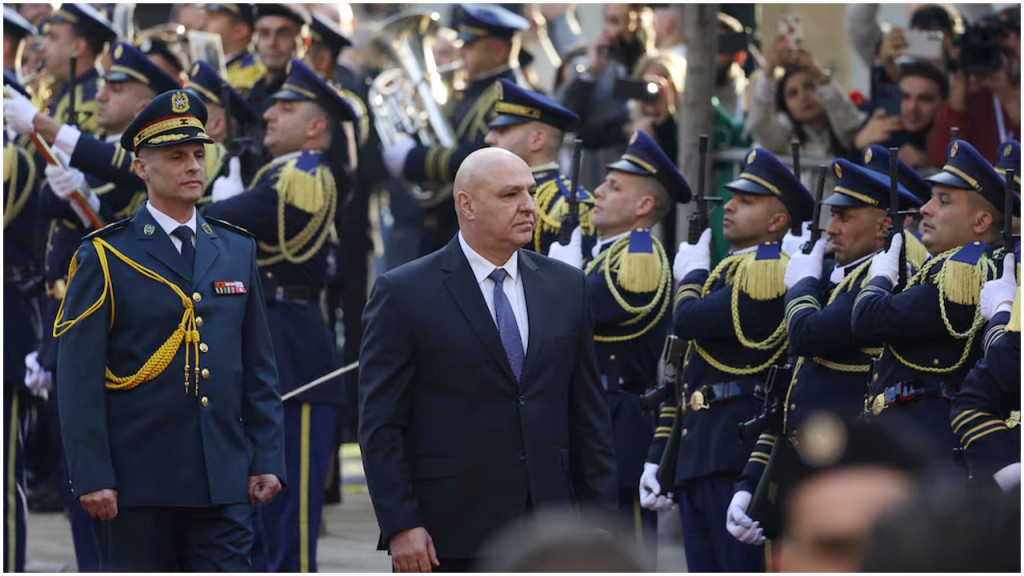 প্রয়াত তওহীদ সিরাজের পরিবারের পাশে থাকব : মেয়র তাপস