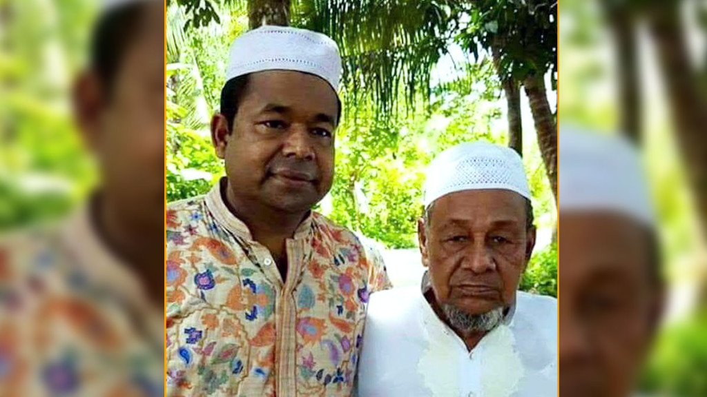 বাবা হারালেন কণ্ঠশিল্পী মনির খান