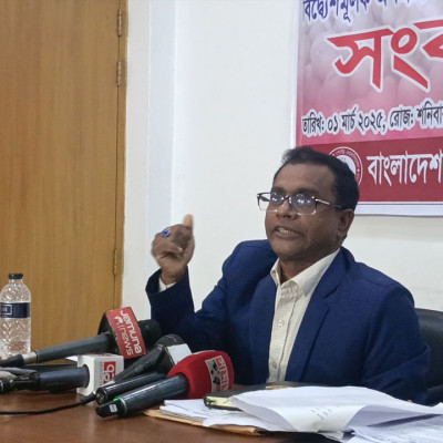 মুরগি-ডিমে সিন্ডিকেট : ৬ মাসে অসাধুদের পকেটে ৯৬০ কোটি