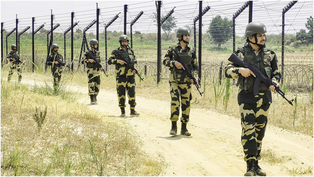 ভারতে ১৩ বাংলাদেশি নাগরিক গ্রেপ্তার