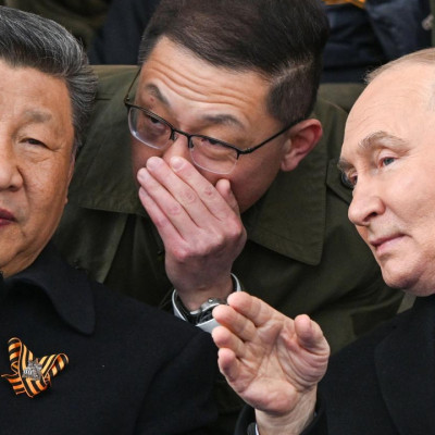 যুক্তরাষ্ট্রের যুদ্ধে জড়ানোর শঙ্কার মধ্যে পুতিন-শি জিনপিংয়ের ফোনালাপ