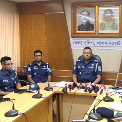 চোর বলায় শিশু রোমানকে হত্যা করে আশিক