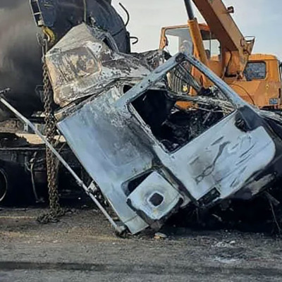 আফগানিস্তানে ট্যাংকারের সঙ্গে বাসের সংঘর্ষ, নিহত অন্তত ২১