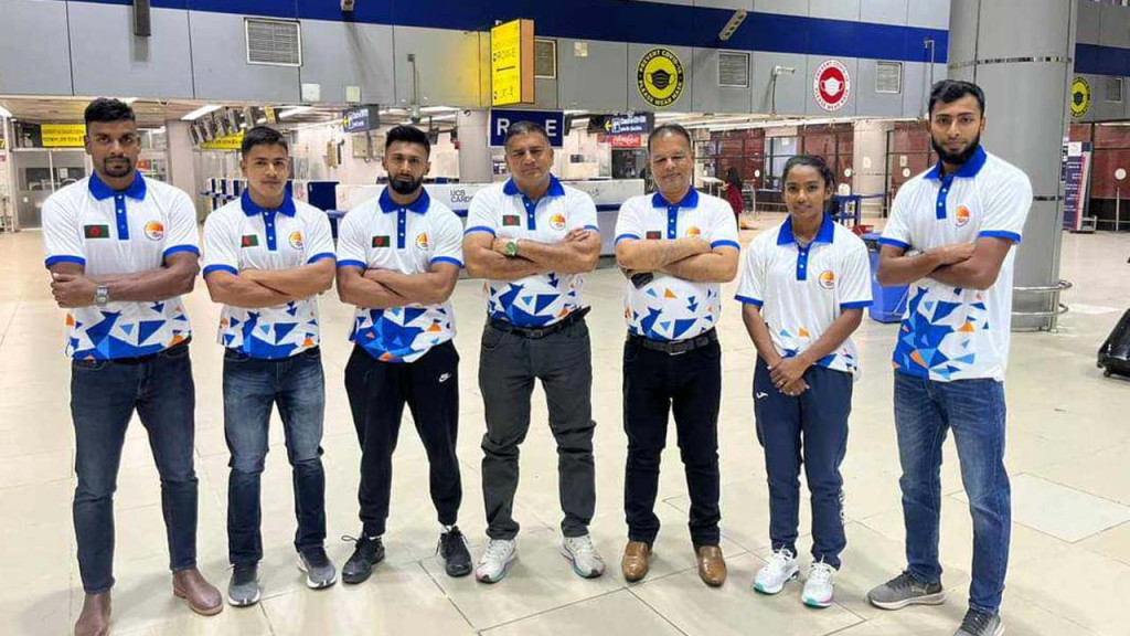 কোচ ছাড়াই ইমরান-শিরিনদের ইরান যাত্রা