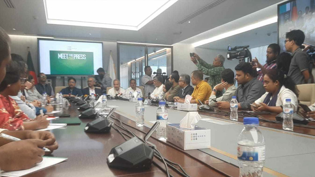 অর্থপাচারের অভিযোগ থাকা ১০ কোম্পানির পক্ষে বিজিএমইএর সাফাই