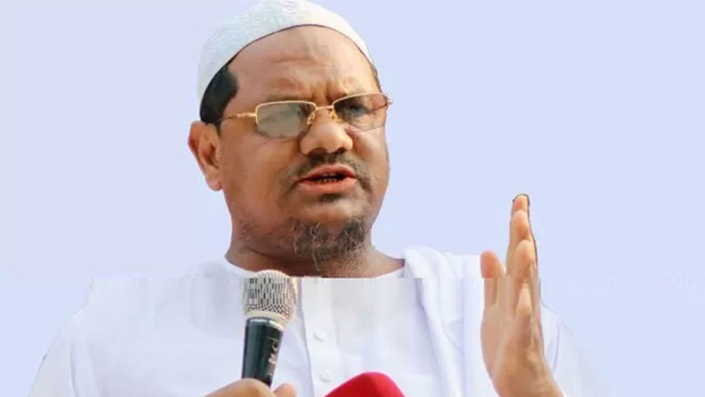 রাজধানীতে ভিক্ষুকের ঢল এর আগে ঢাকাবাসী দেখেনি : চরমোনাই পীর