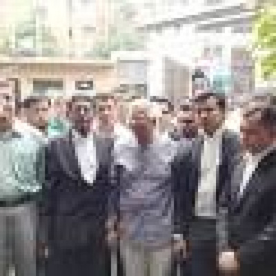 দুদকের মুখোমুখি ড. ইউনূস