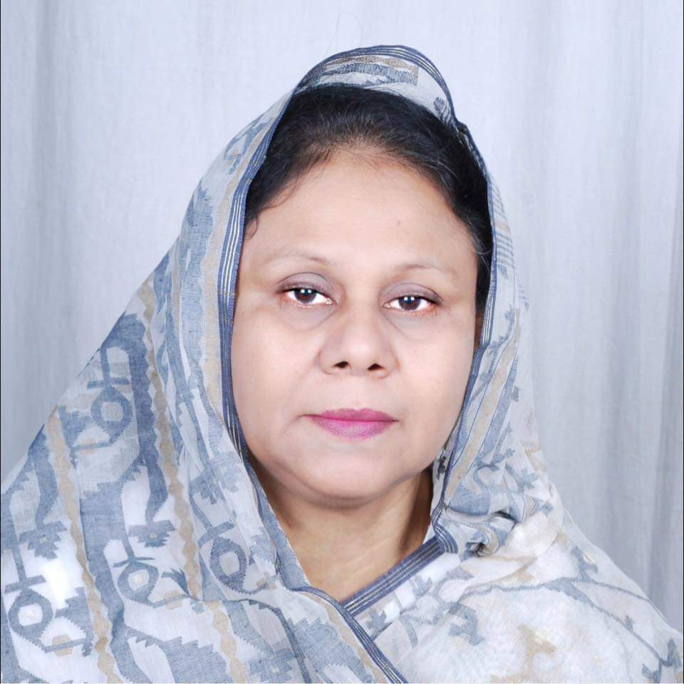 জাতীয় সংসদের মহিলা সংরক্ষিত আসনে আওয়ামীলীগের দলীয় মনোনয়ন পেলেন  সেনাপ্রধানের ছোট বোন রুনু রেজা বিথার