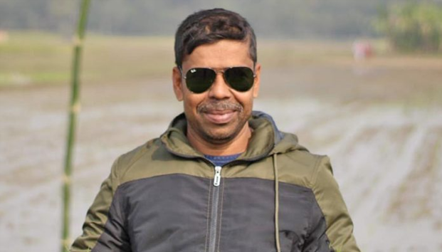 দুই স্কুলের টিন-গাছ চুরি করে বিক্রির অভিযোগ সরকারি কর্মকর্তার বিরুদ্ধে