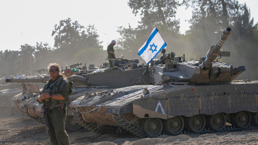 গাজার বৃহৎ হাসপাতালে ভয়াবহ হামলা