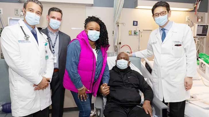 বিশ্বে প্রথম মানুষের শরীরে শূকরের কিডনির সফল প্রতিস্থাপন