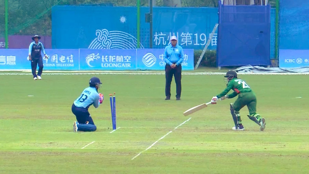 ভারতের বিপক্ষে হেরে ব্রোঞ্জের লড়াইয়ে জ্যোতিরা