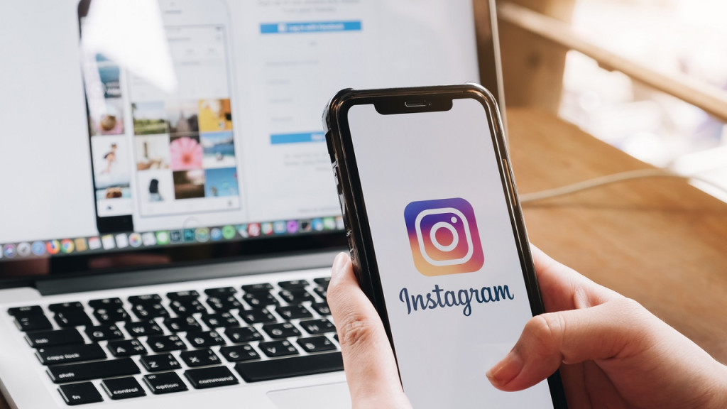 ইনস্টাগ্রামে ঘনিষ্ঠ বন্ধুদের সঙ্গে পোস্ট শেয়ার করবেন যেভাবে