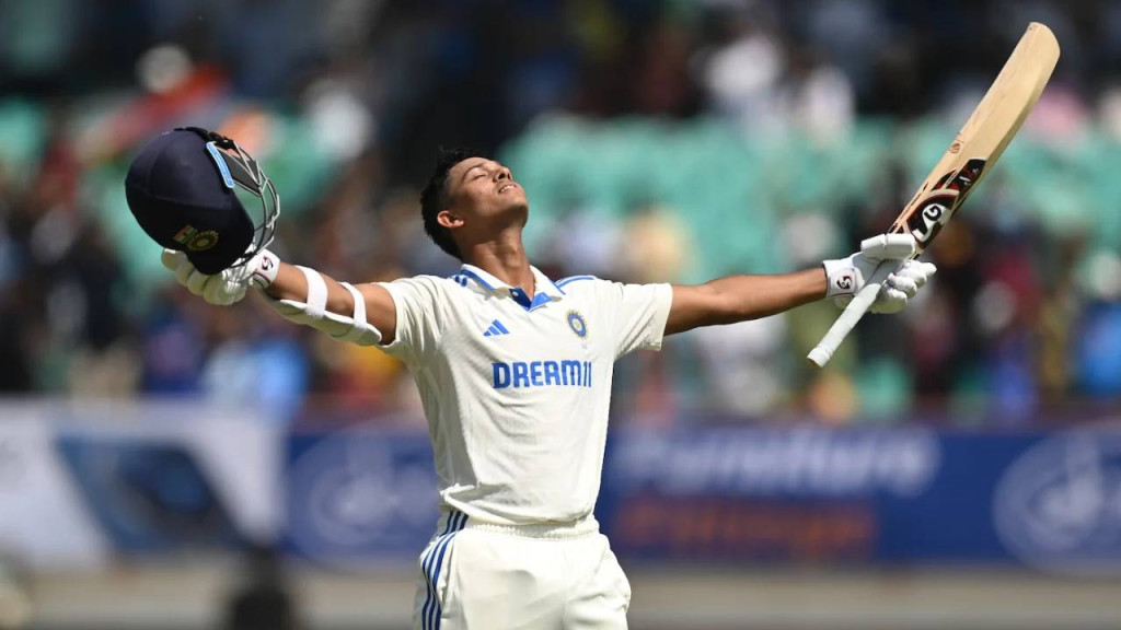 শেবাগের ১ বছরের রেকর্ড জয়সওয়াল ভাঙলেন ৫৫ দিনে