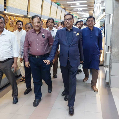 সিঙ্গাপুরে স্বাস্থ্য পরীক্ষা শেষে দেশে ফিরলেন ওবায়দুল কাদের