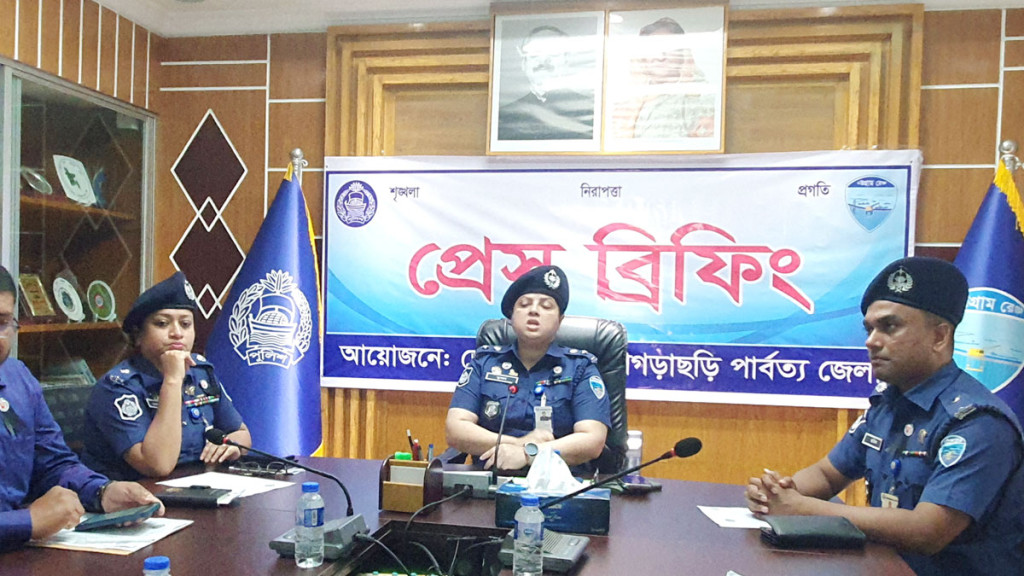 পড়তে না বসায় মাদরাসাছাত্রকে পিটিয়ে মেরে ফেলেন শিক্ষক