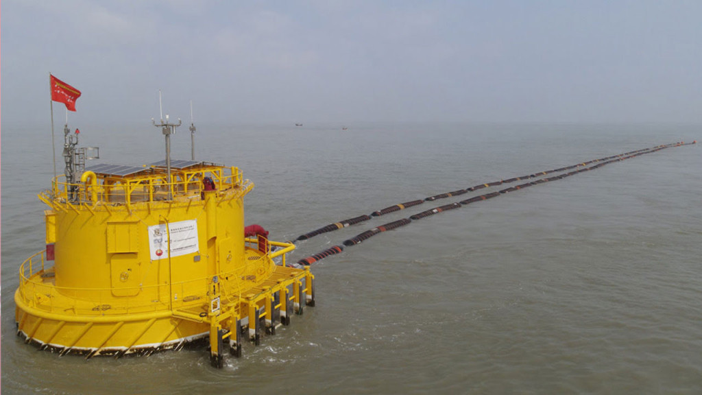 মহেশখালী থেকে পাইপলাইনে তেল আসছে পতেঙ্গায়