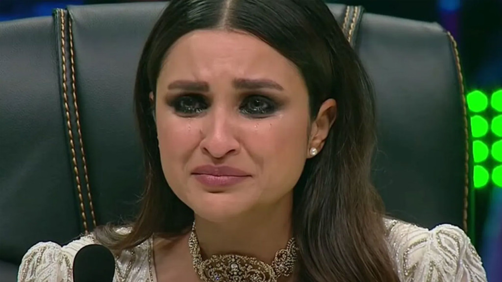 পরিণীতির যে ভুলে বিরক্ত অনুরাগীরা